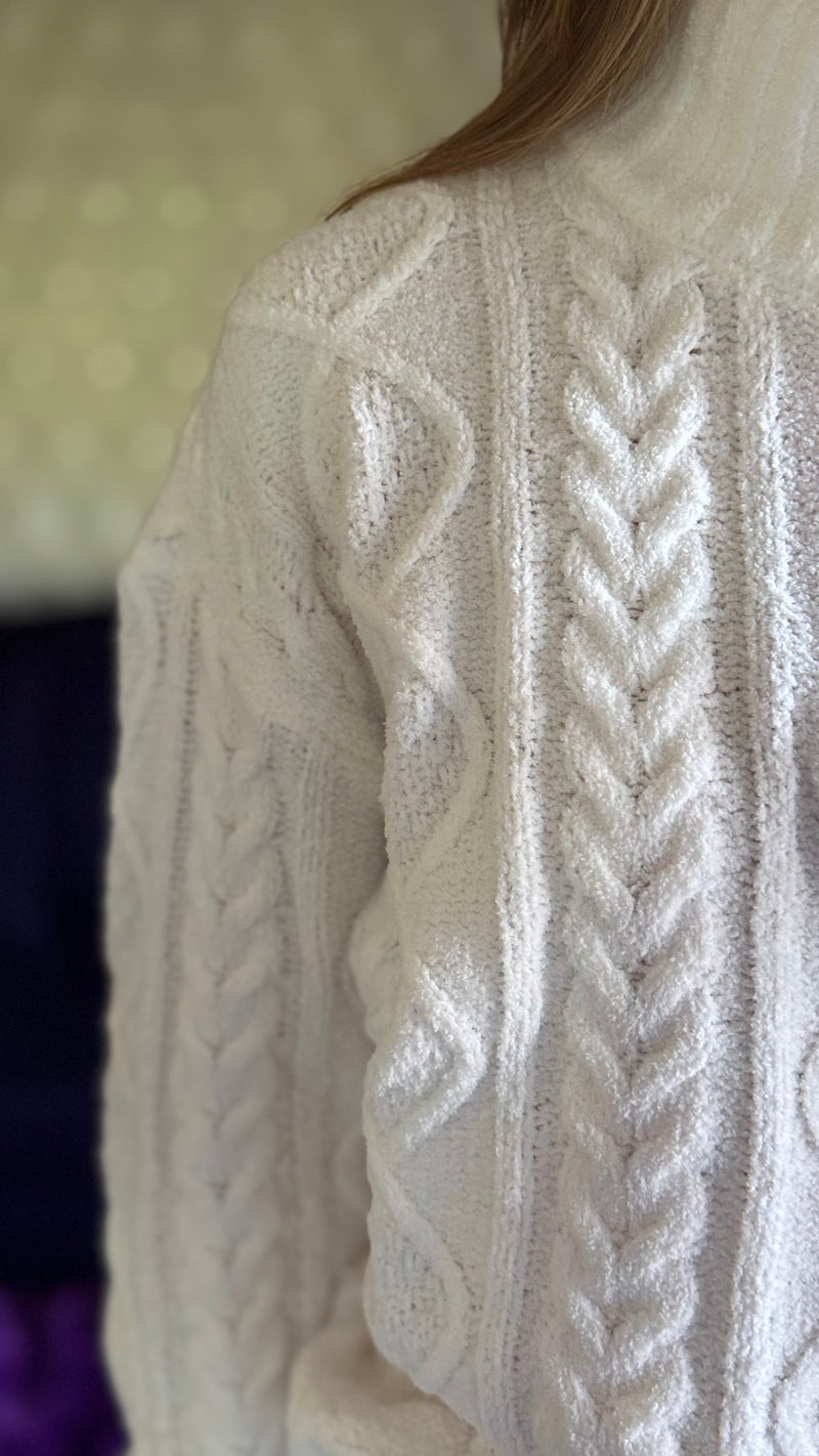 PJ Salvage L/S Chenille Cable Crew Lounge