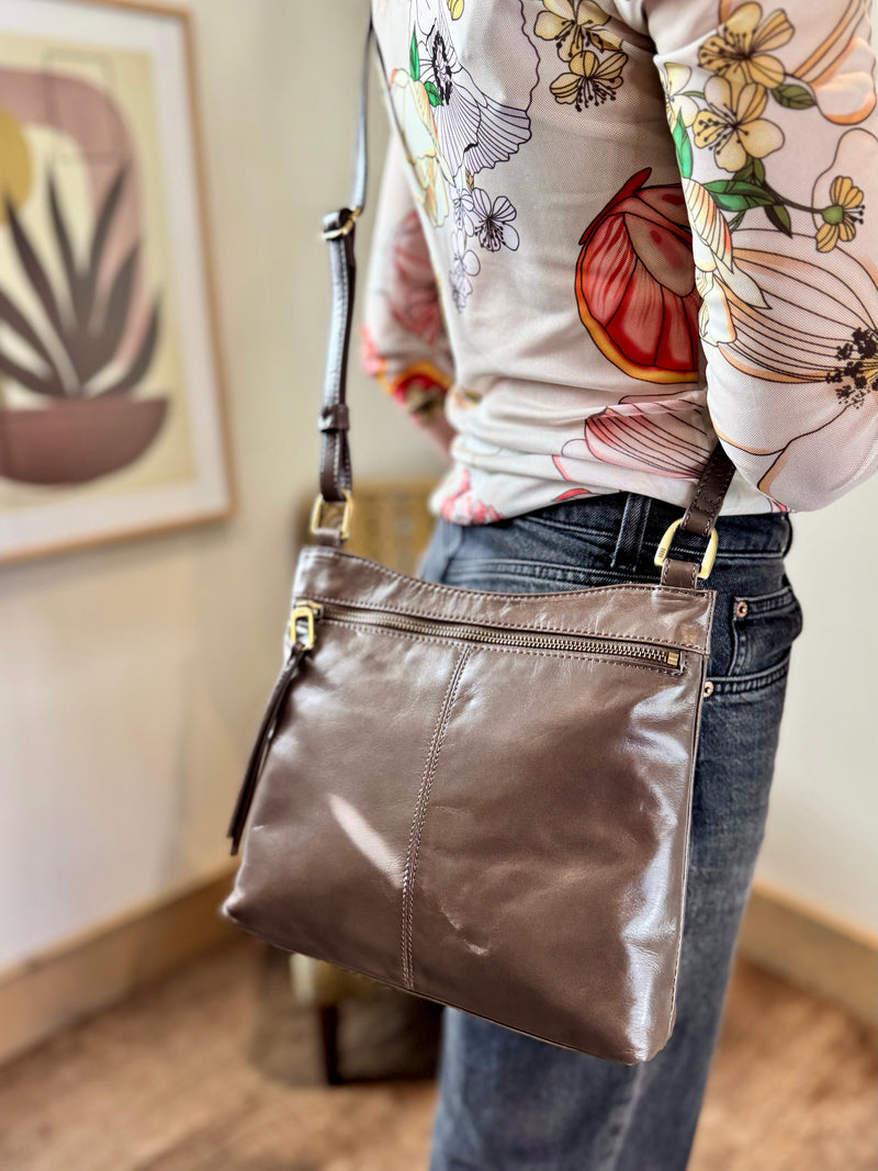 Cambel Crossbody