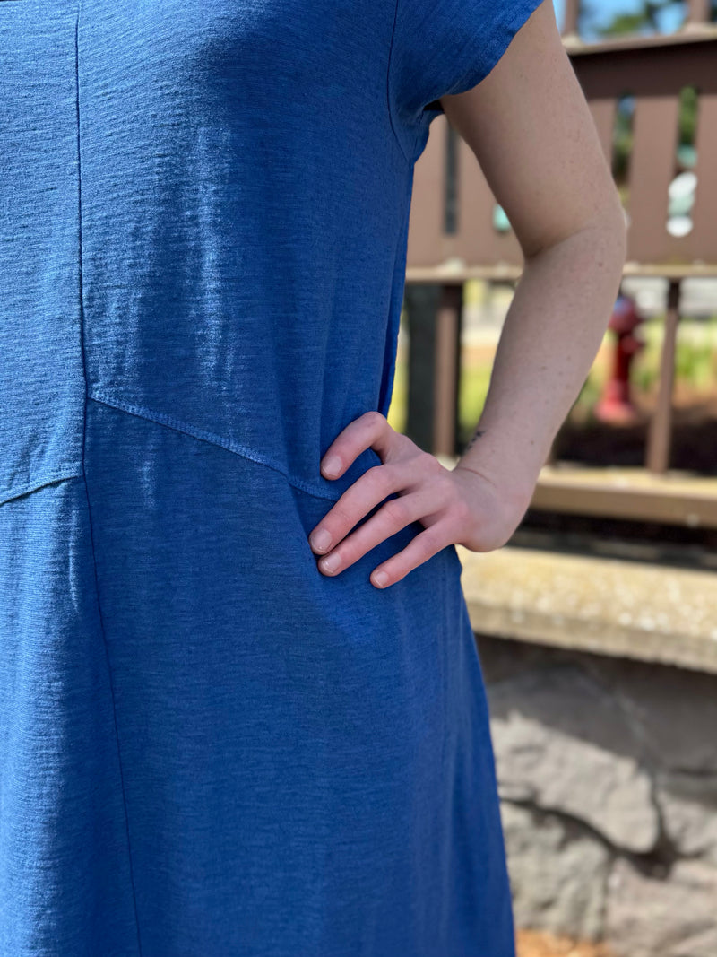 Cutloose Seamed Easy Dress