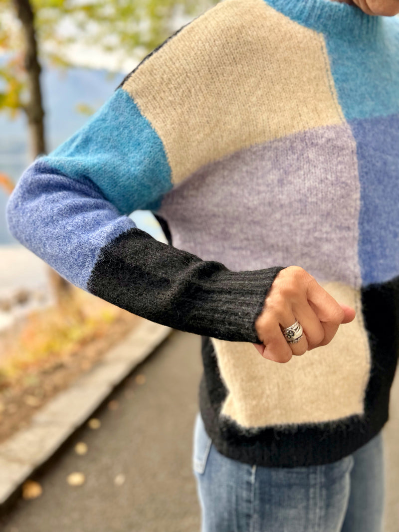 Colorblock Pullover Sweater