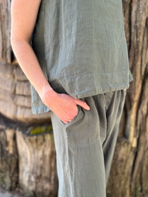 Cut loose Easy Crop Pant