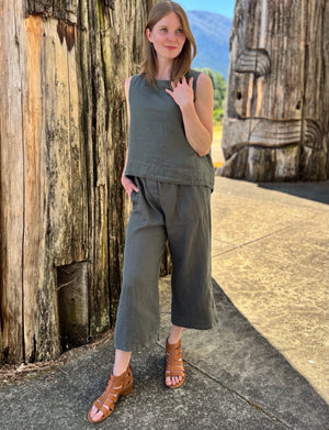 Cut loose Easy Crop Pant