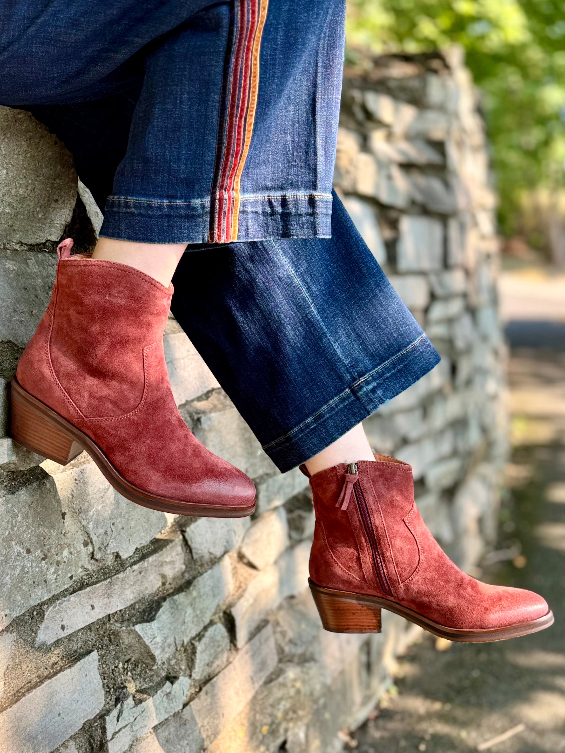 Sofft Shaelynn – Out on a limb WA