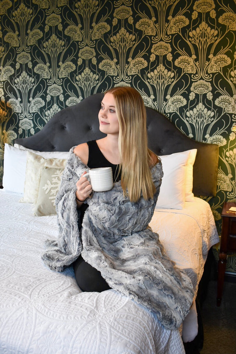 Faux Fur Throw